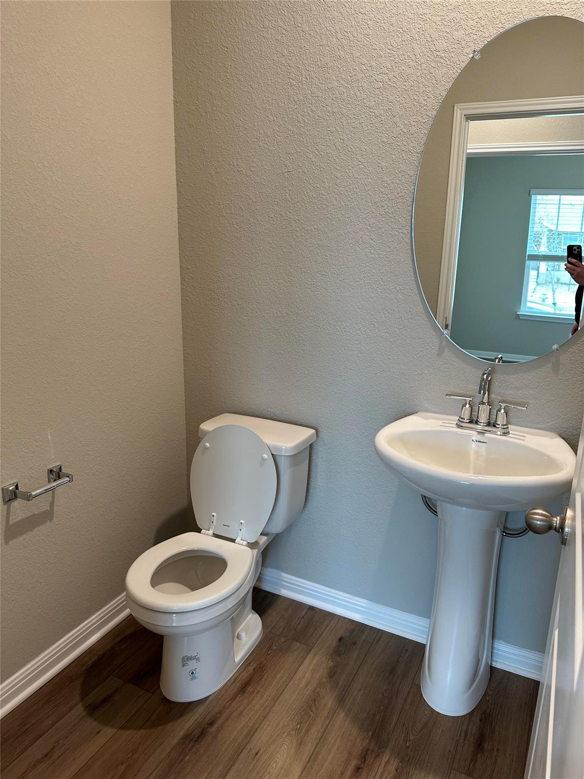 110 Oakdale Meadows LN