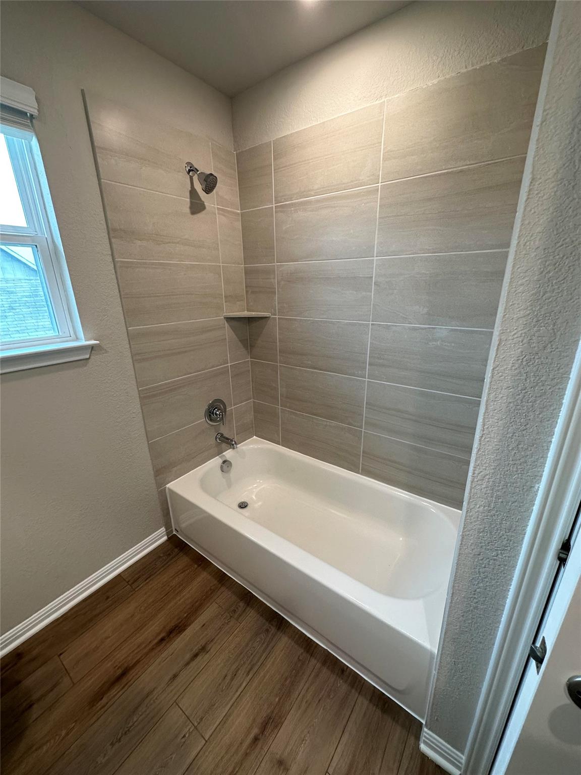 110 Oakdale Meadows LN