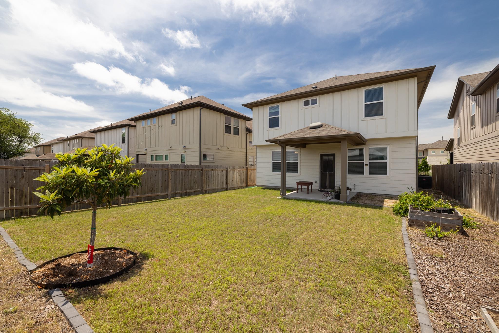 416 Staunton DR