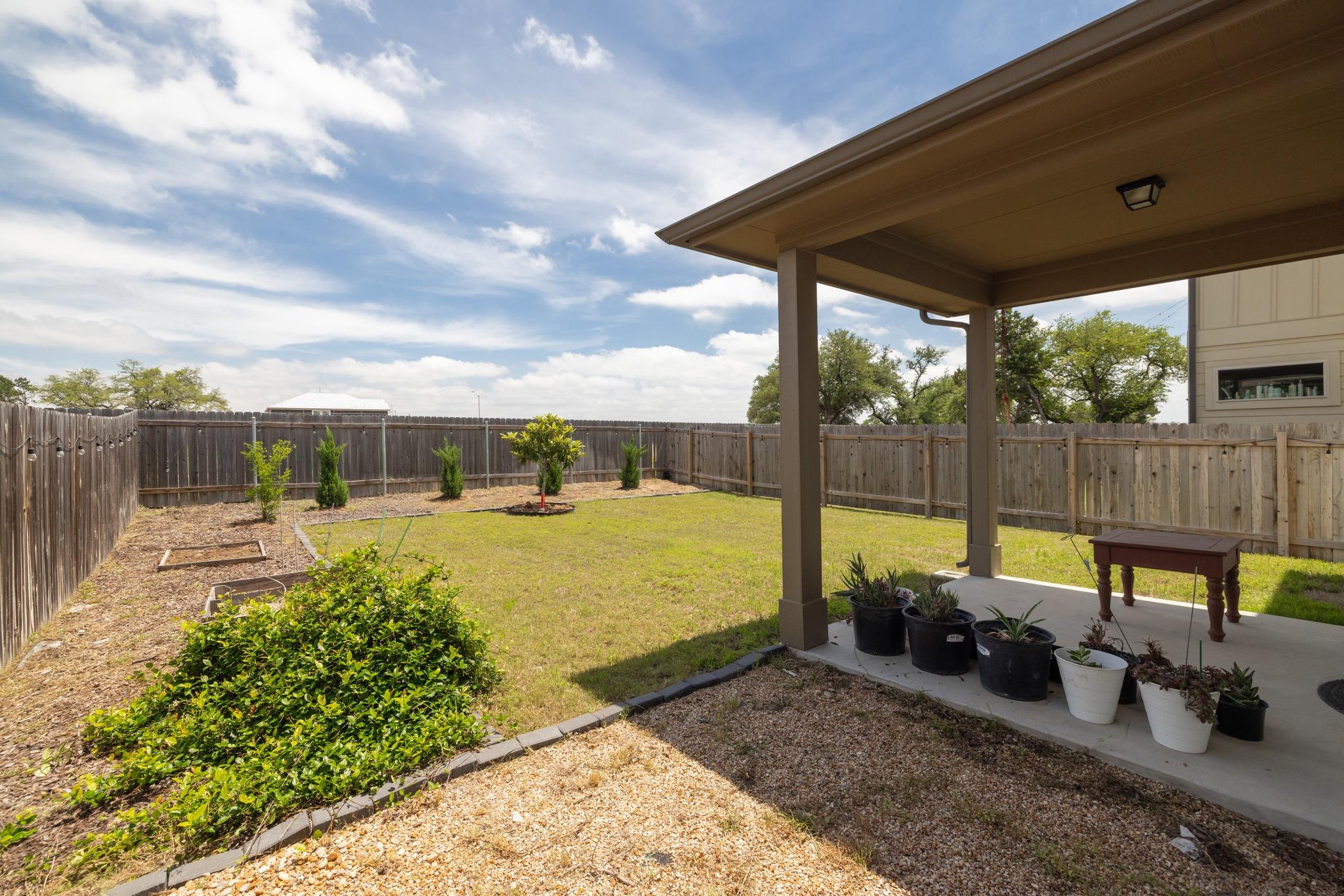 416 Staunton DR