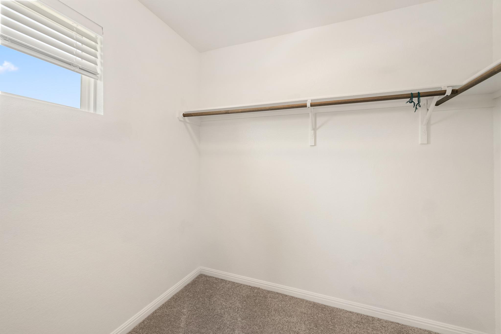 416 Staunton DR