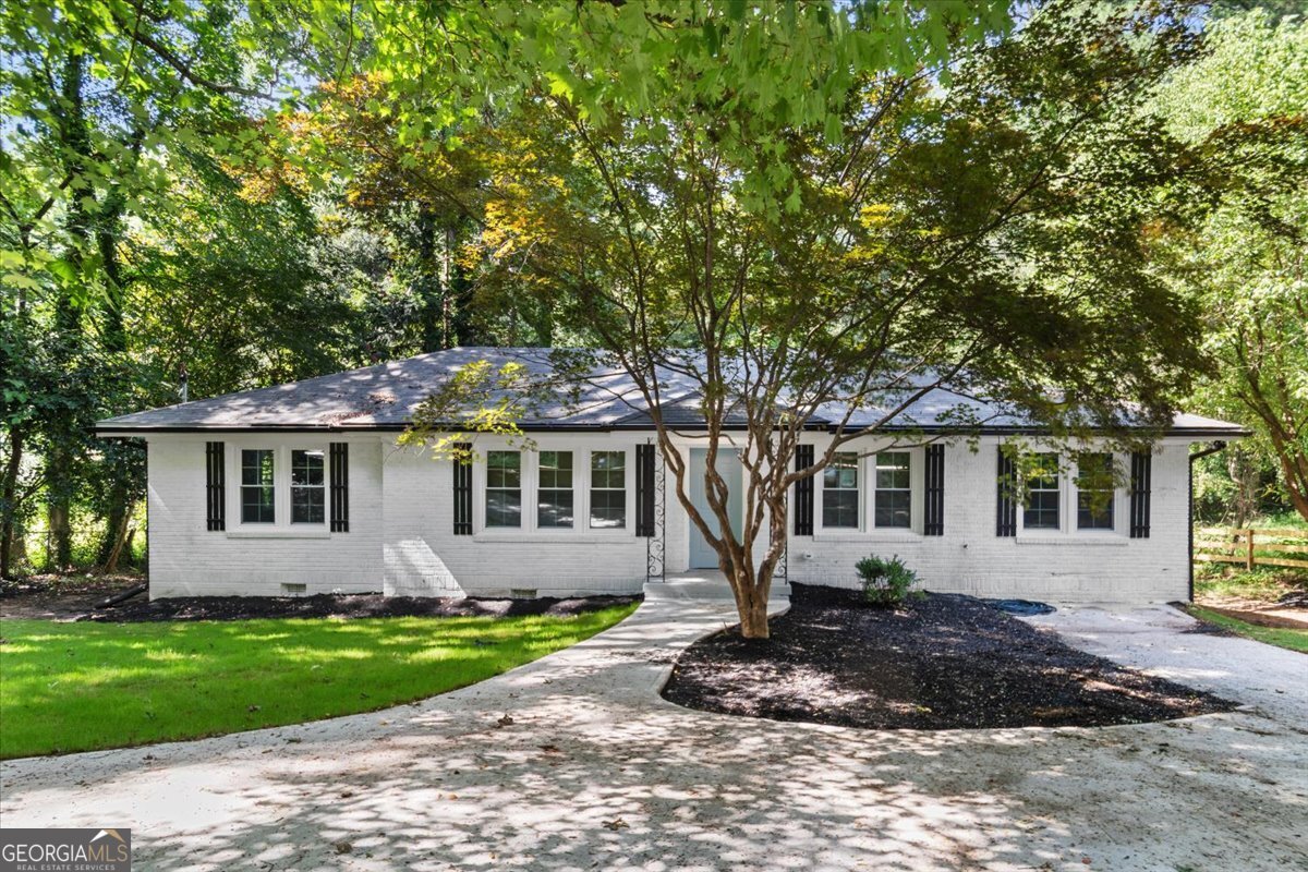 94 Cleveland Avenue SE