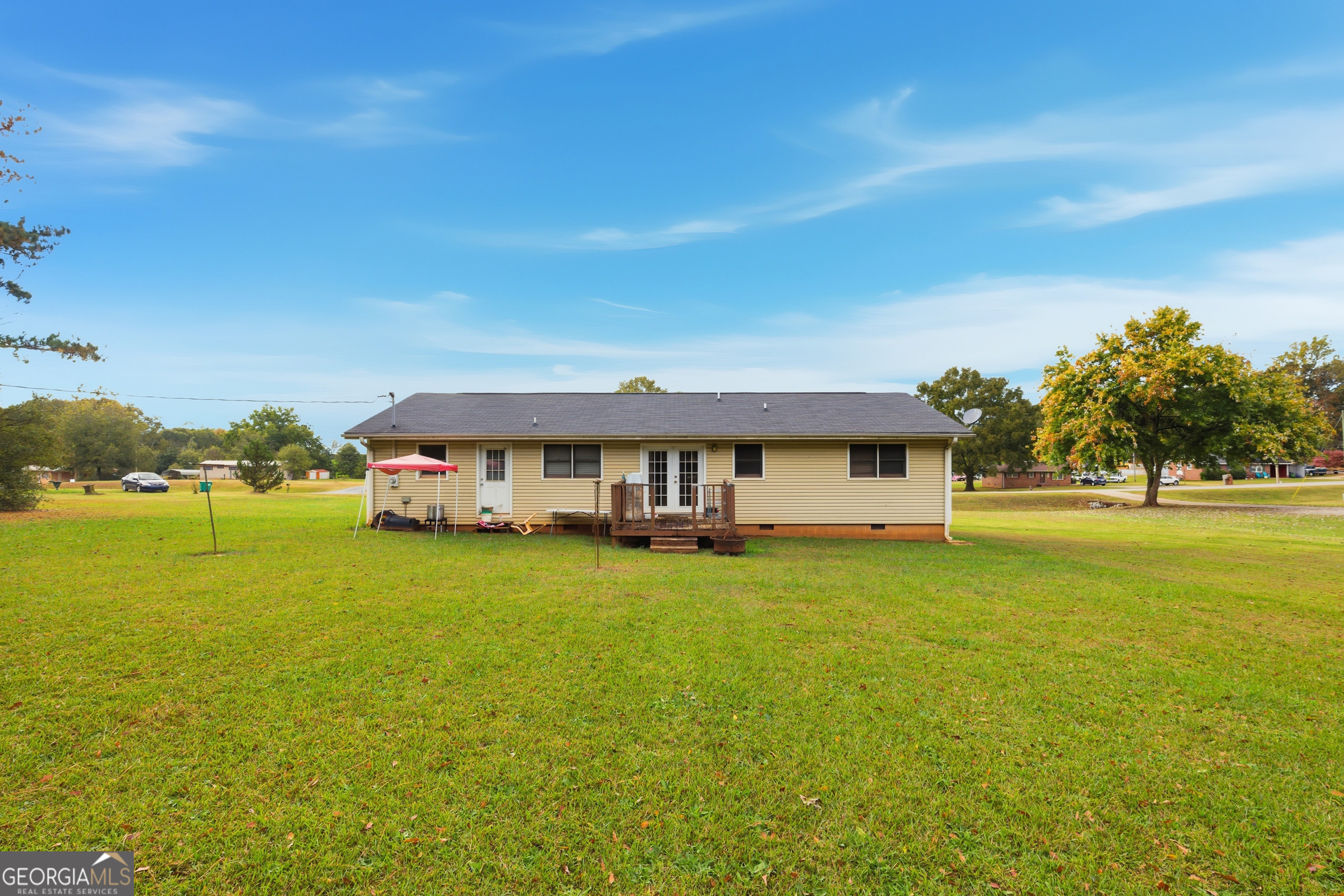 989 Grady School Road