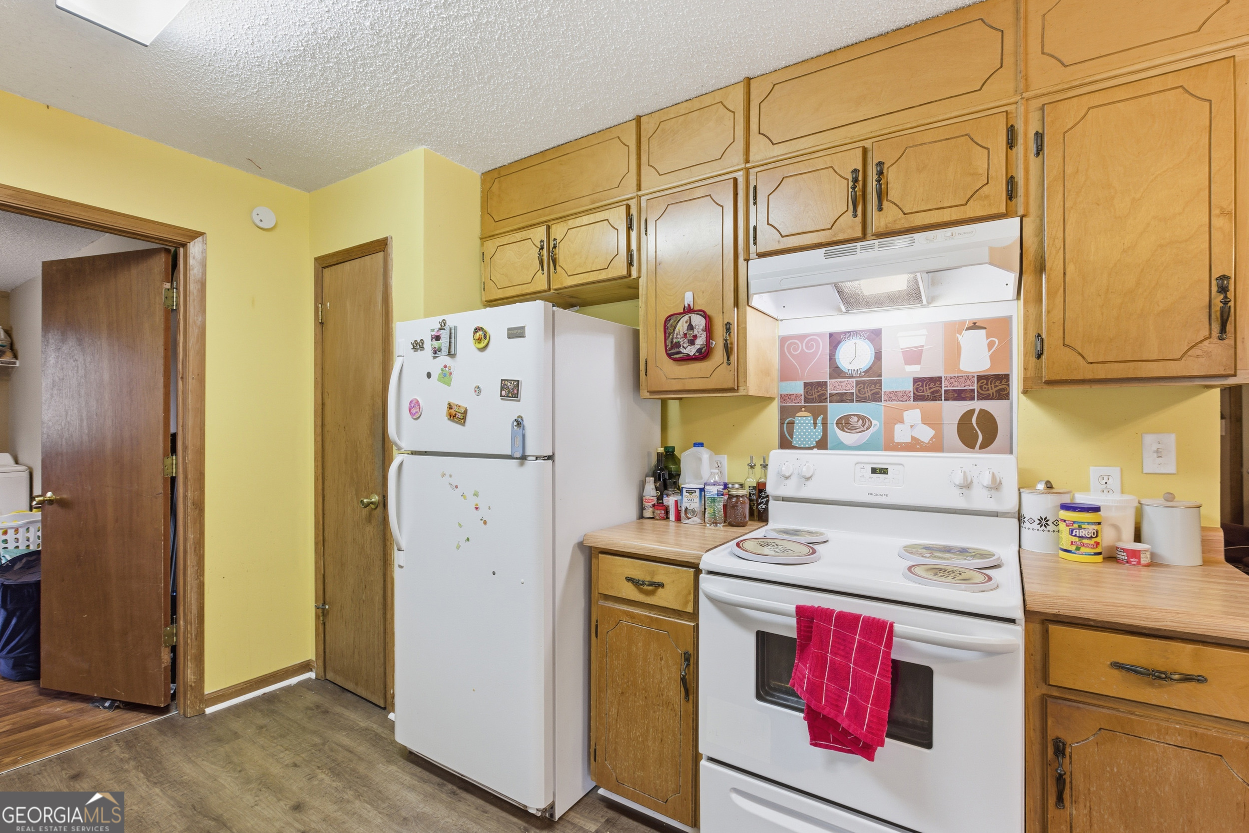 989 Grady School Road