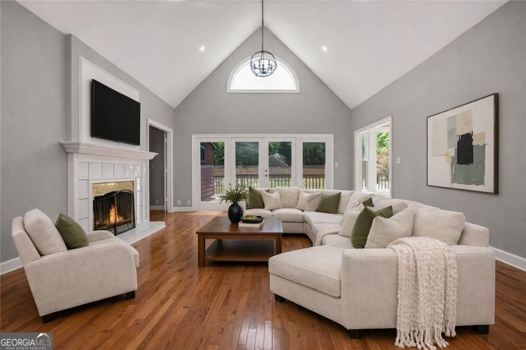 1206 Jasmine Road