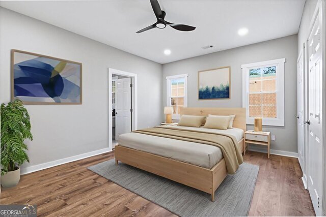 2955 E Point