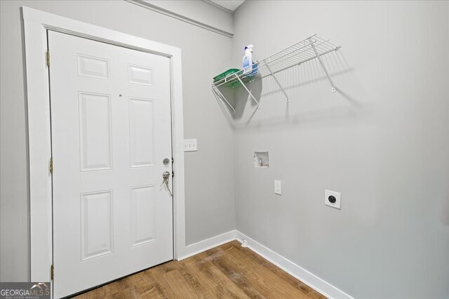 2955 E Point