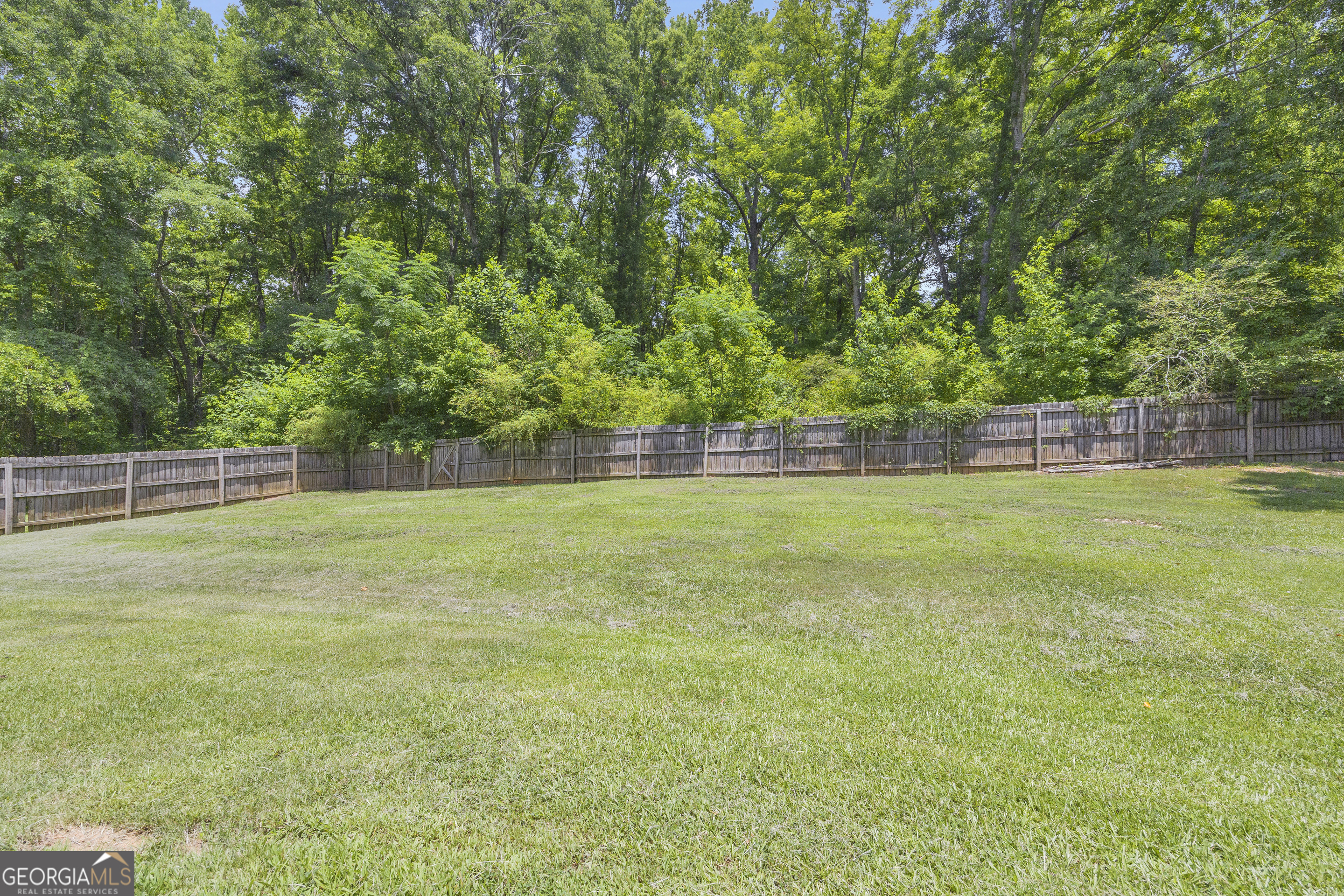 1729 Lakeland Lane