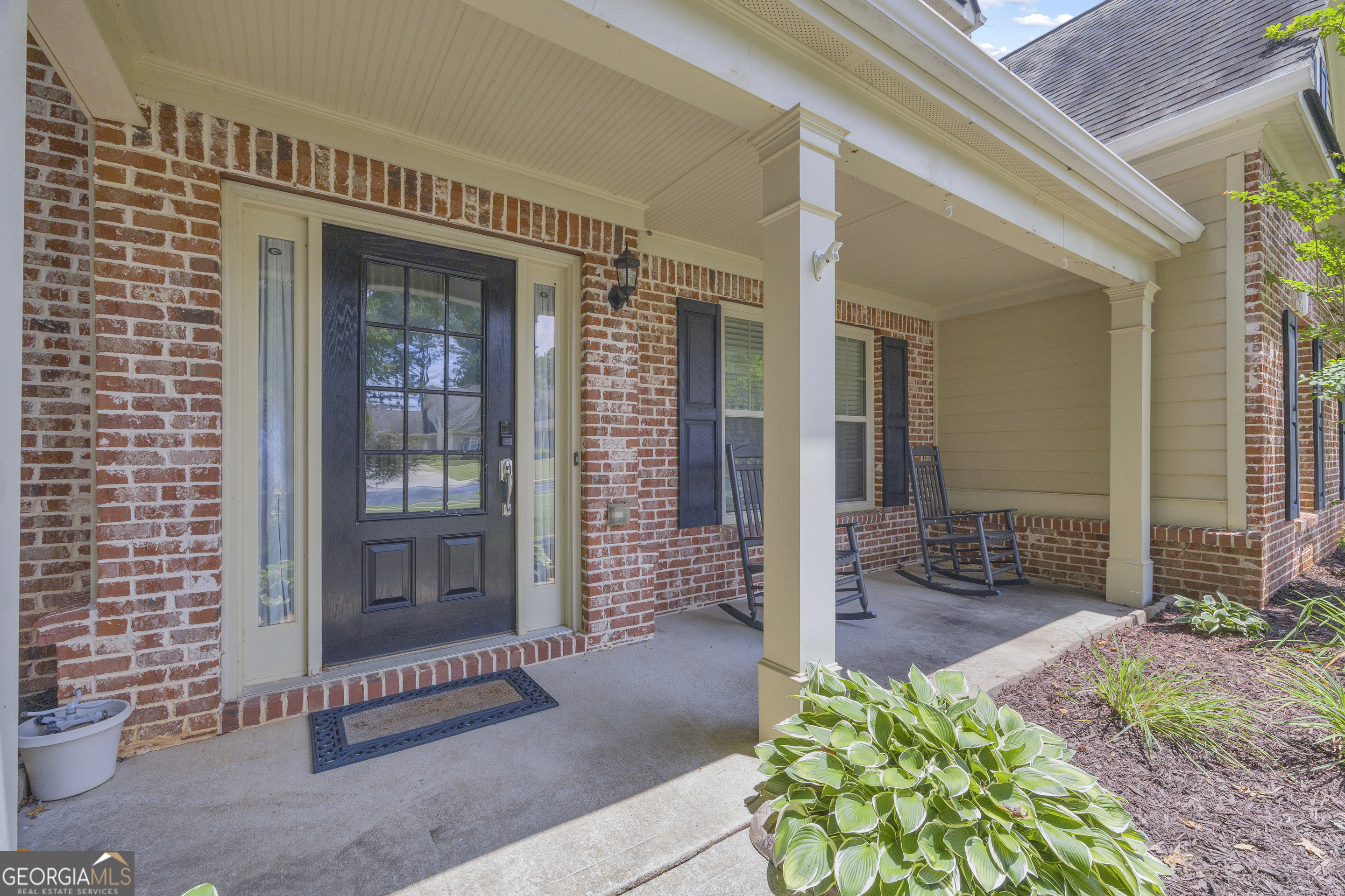 1729 Lakeland Lane