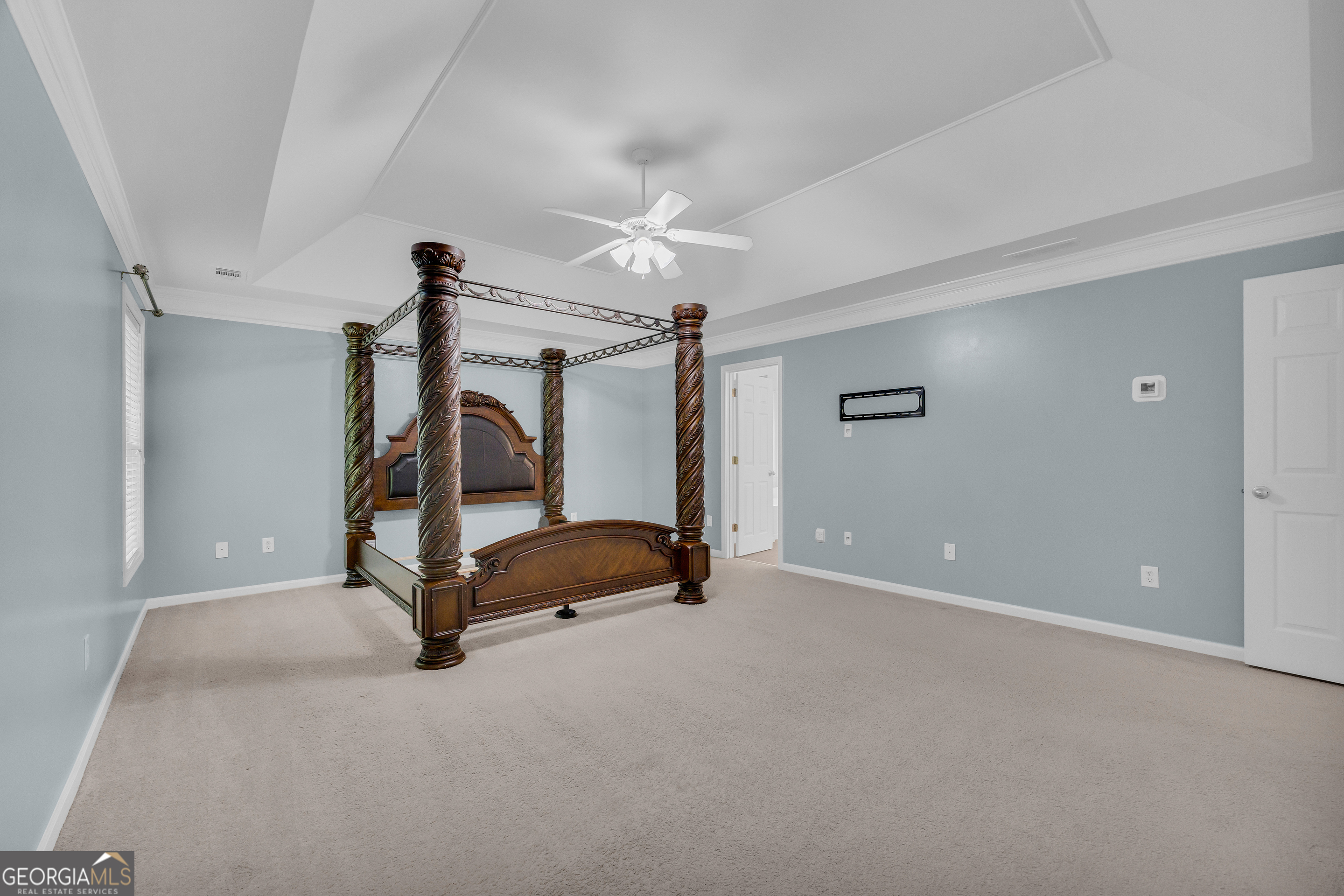 1729 Lakeland Lane