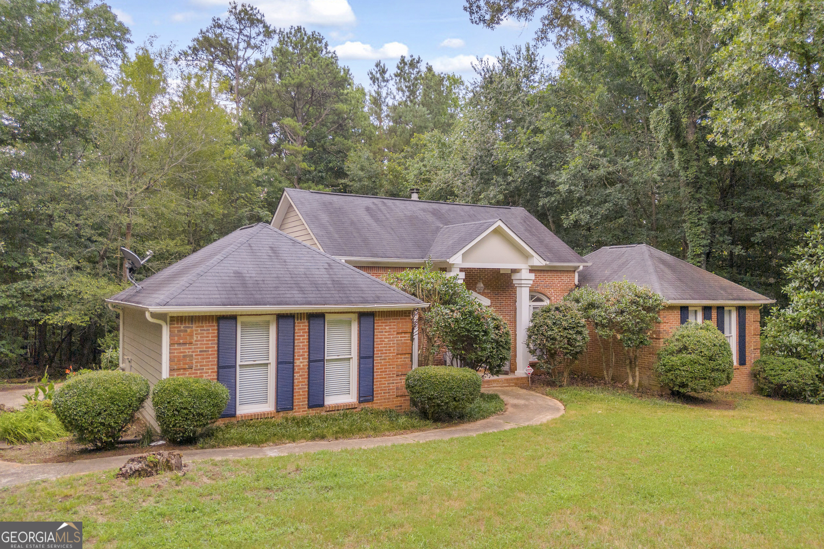 115 S Arcadia Dr