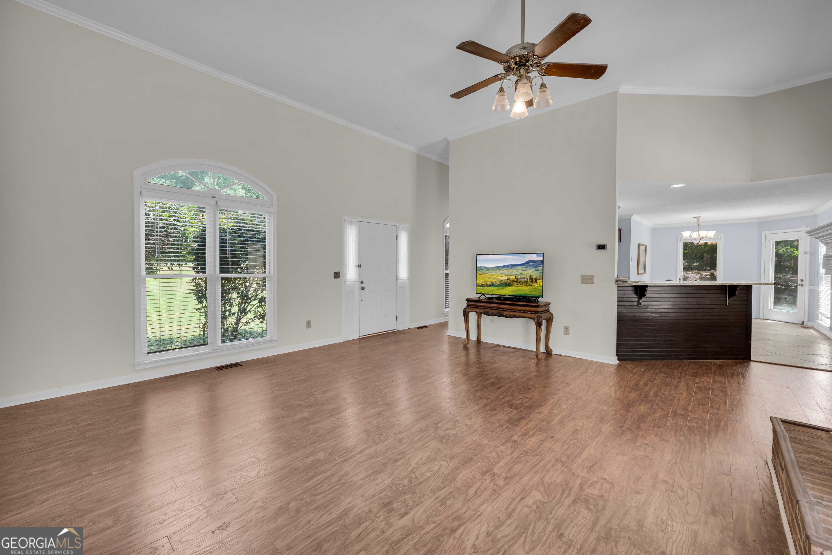 115 S Arcadia Dr