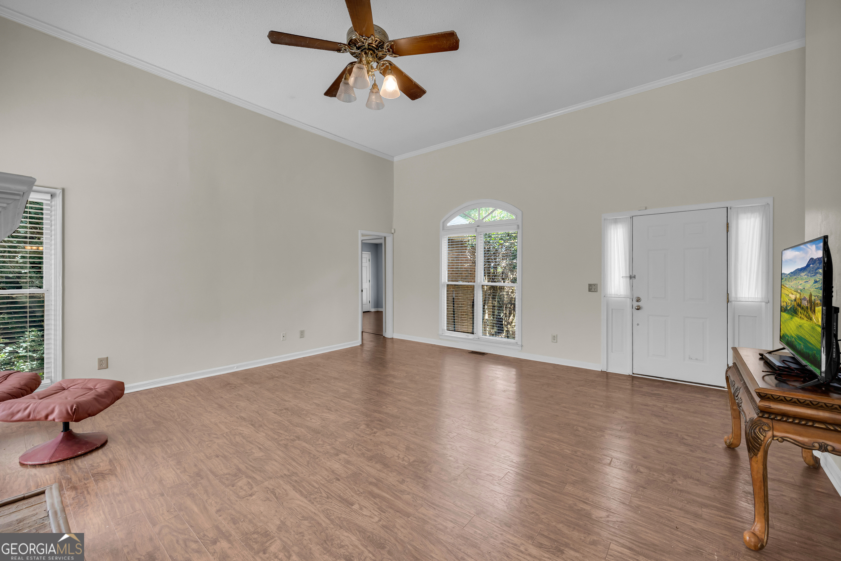115 S Arcadia Dr