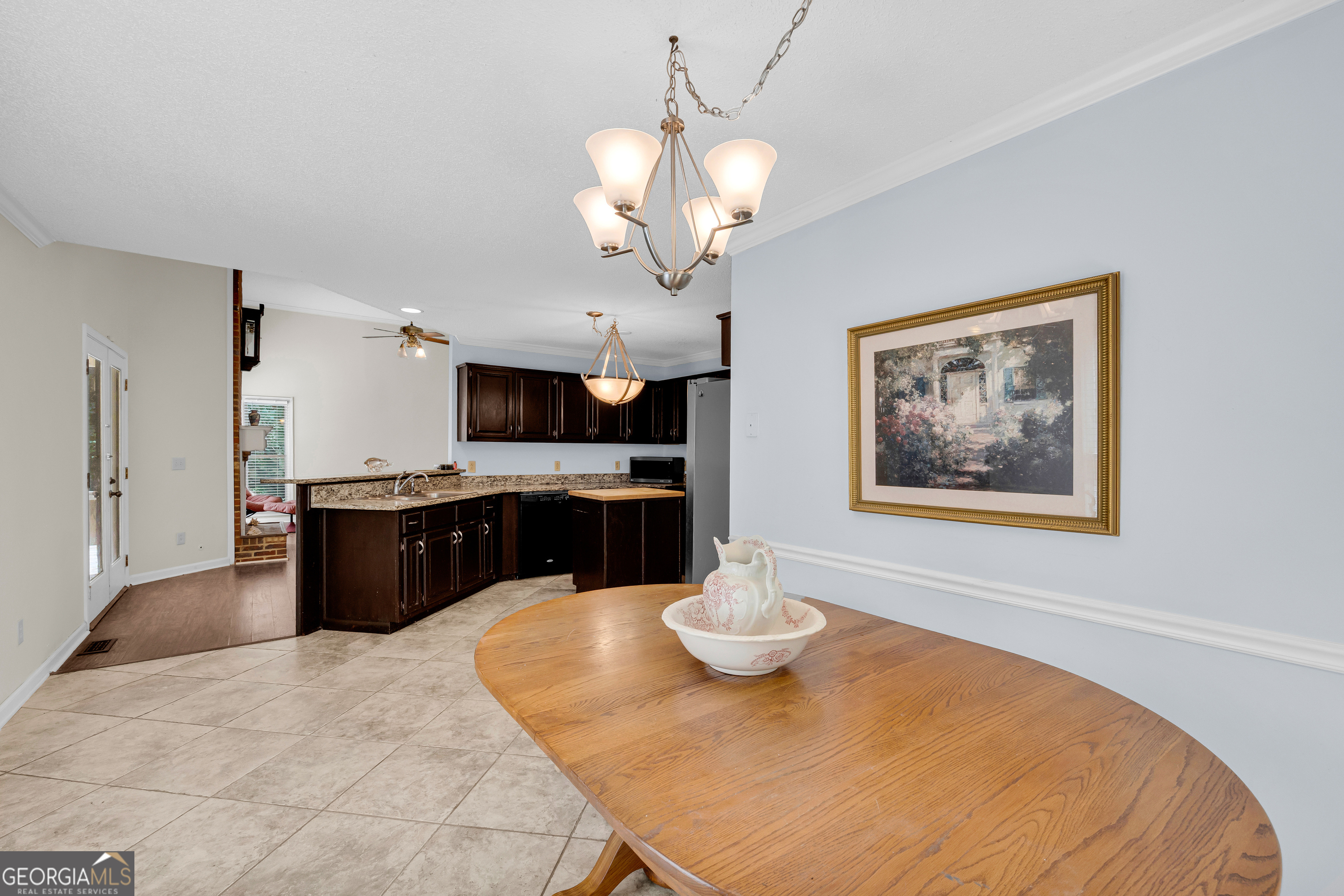 115 S Arcadia Dr