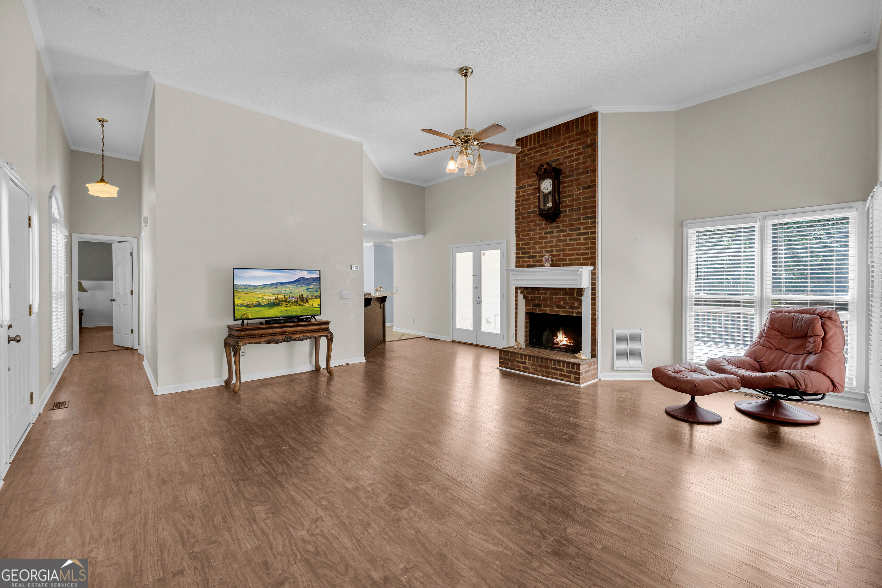 115 S Arcadia Dr