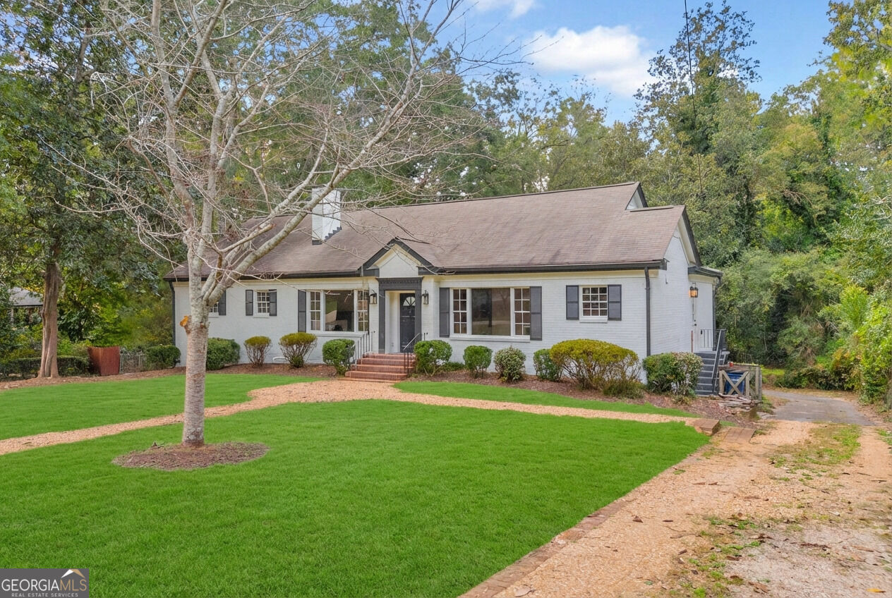 590 Highland Avenue