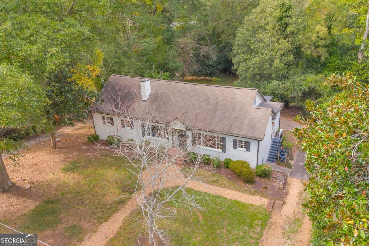 590 Highland Avenue