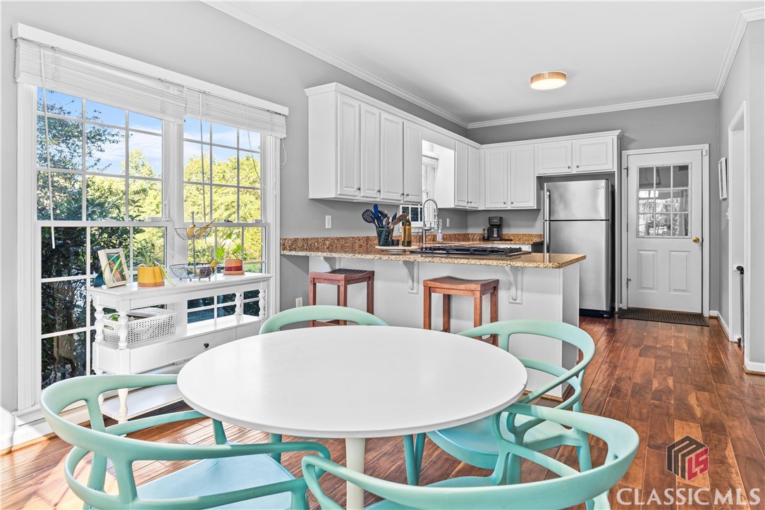 295 Greystone Terrace