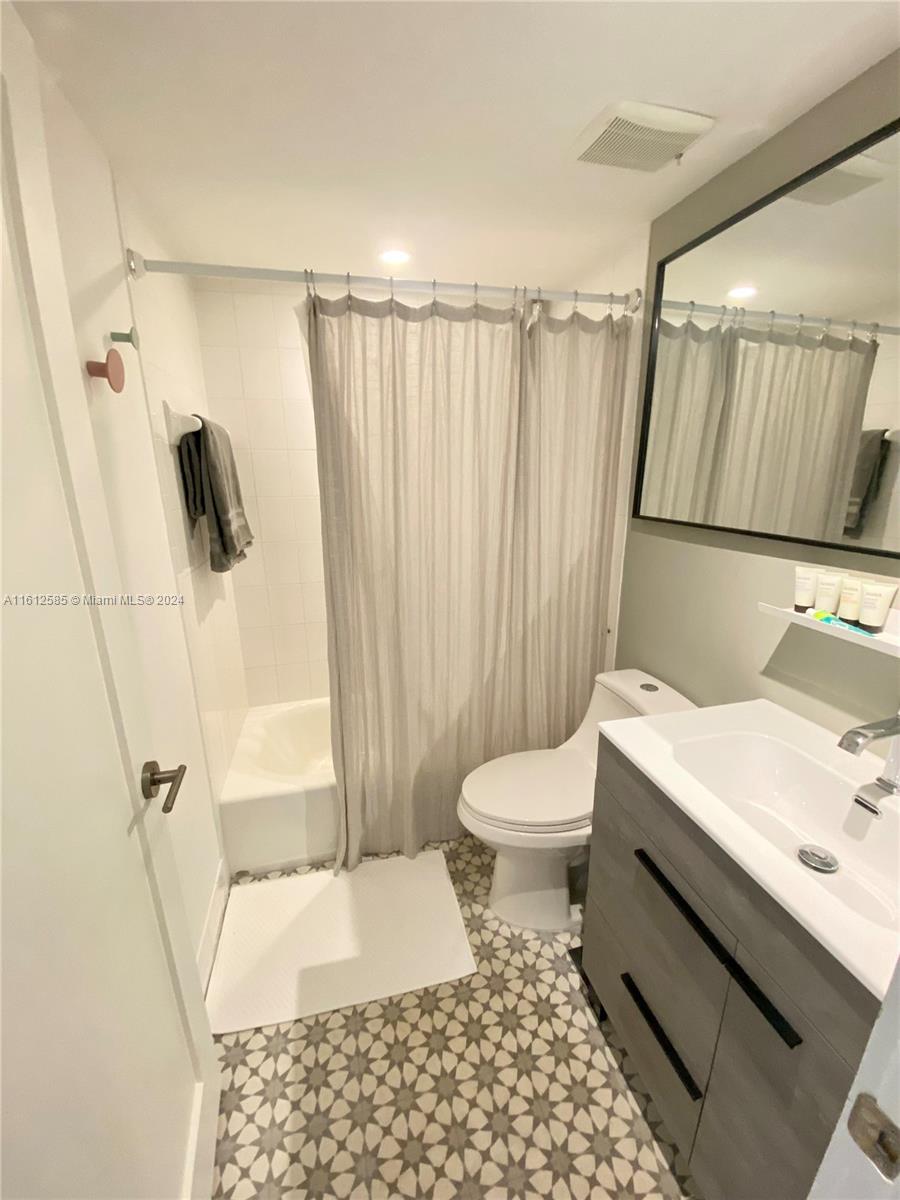 120 Jefferson Ave # 12003