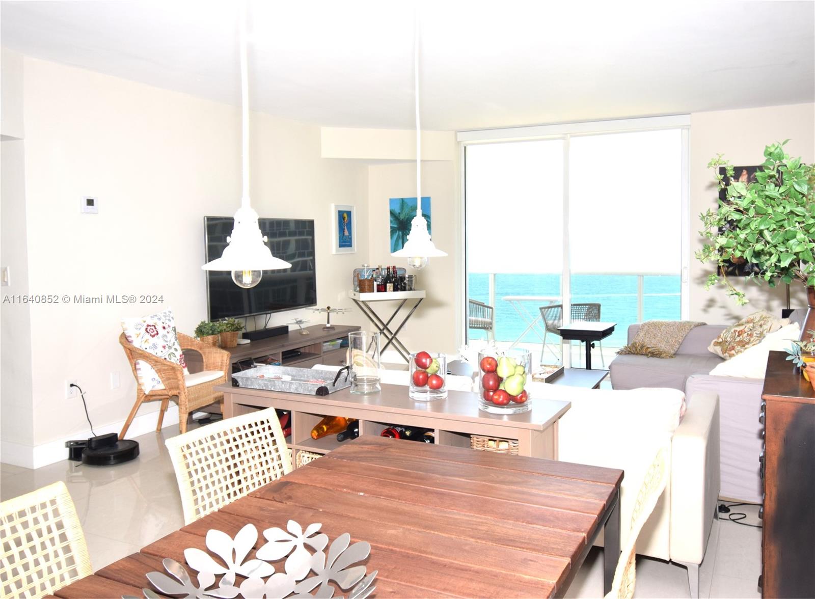 10275 Collins Ave # 1420