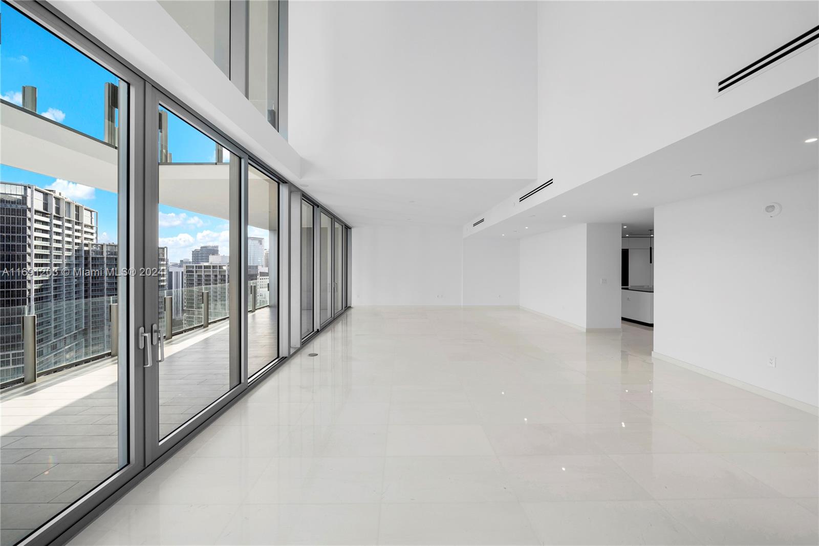 300 Biscayne Blvd Way Unit: 4802 DUPLEX