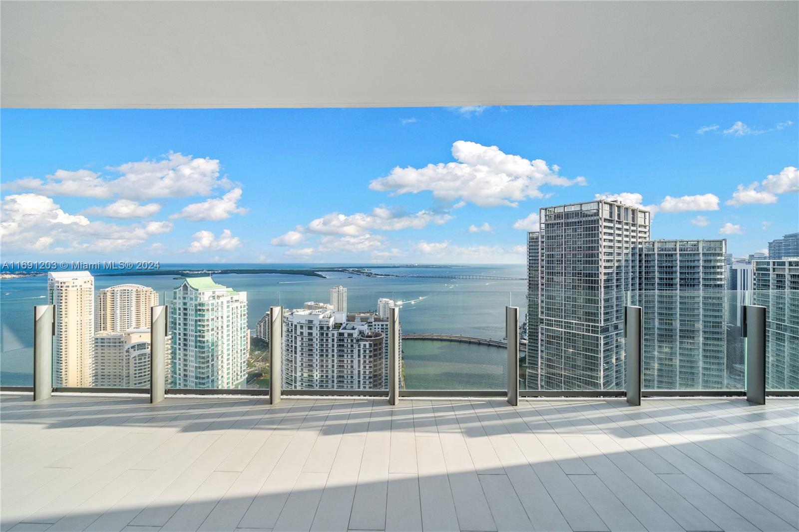 300 Biscayne Blvd Way Unit: 4802 DUPLEX