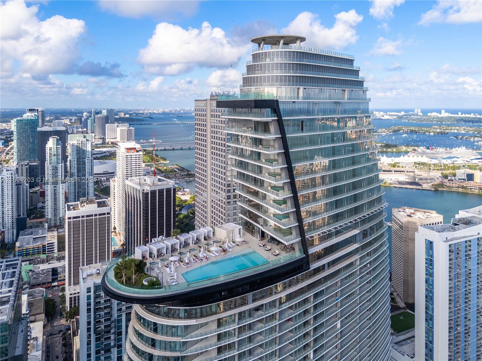 300 Biscayne Blvd Way Unit: 4802 DUPLEX