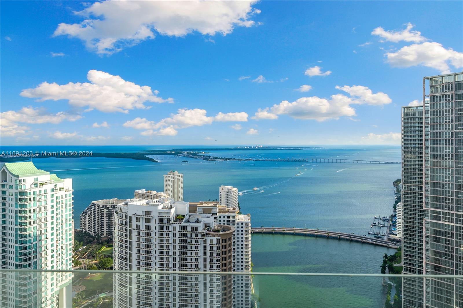 300 Biscayne Blvd Way Unit: 4802 DUPLEX