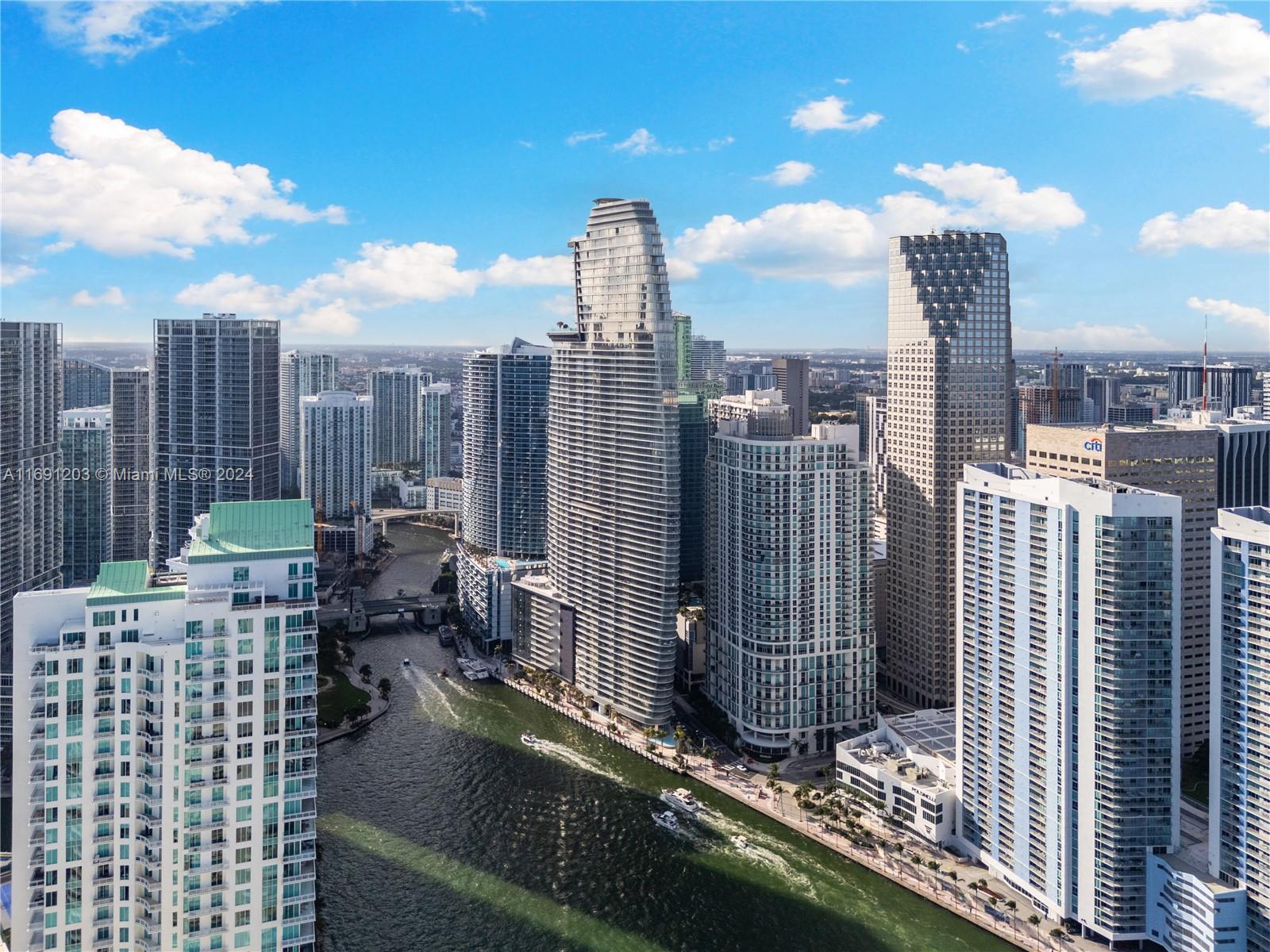 300 Biscayne Blvd Way Unit: 4802 DUPLEX