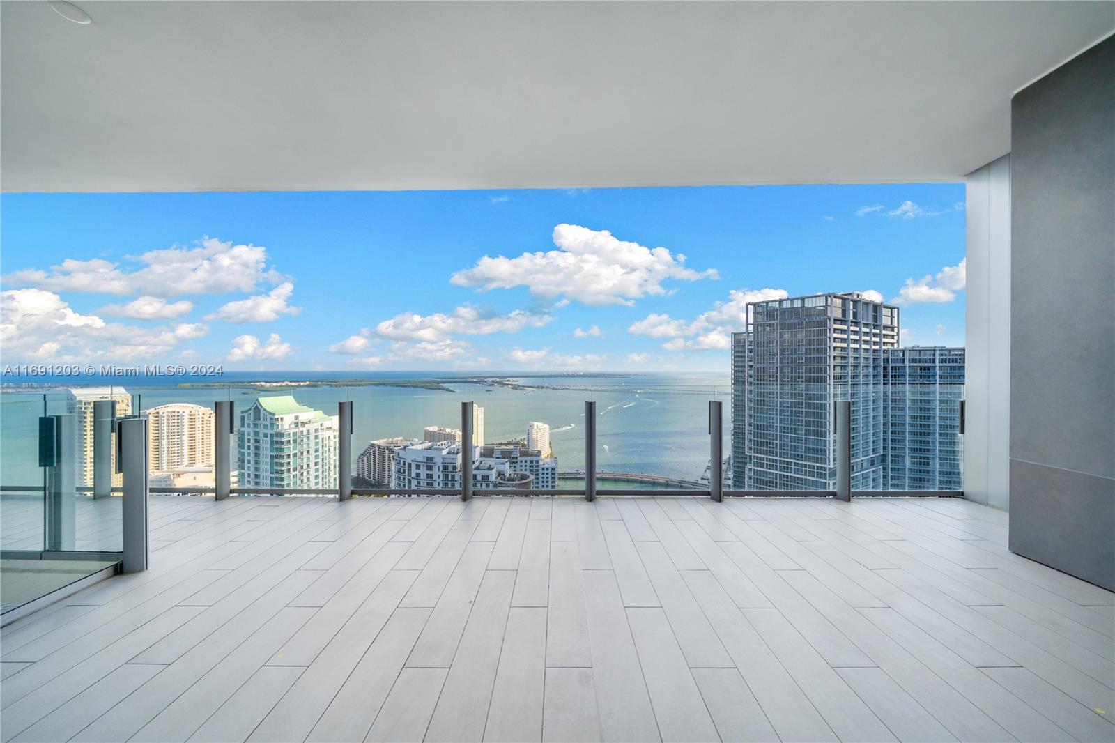 300 Biscayne Blvd Way Unit: 4802 DUPLEX