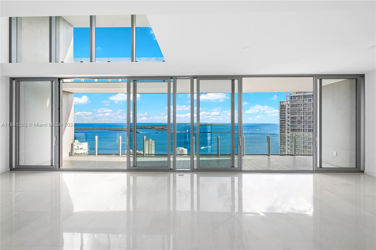 300 Biscayne Blvd Way Unit: 4802 DUPLEX