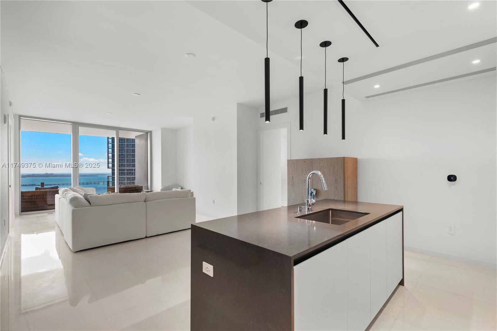 300 Biscayne Blvd Way # 3905W