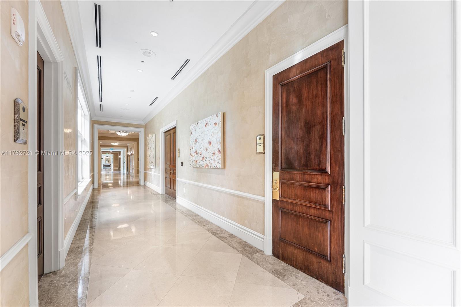 16047 COLLINS # 3002