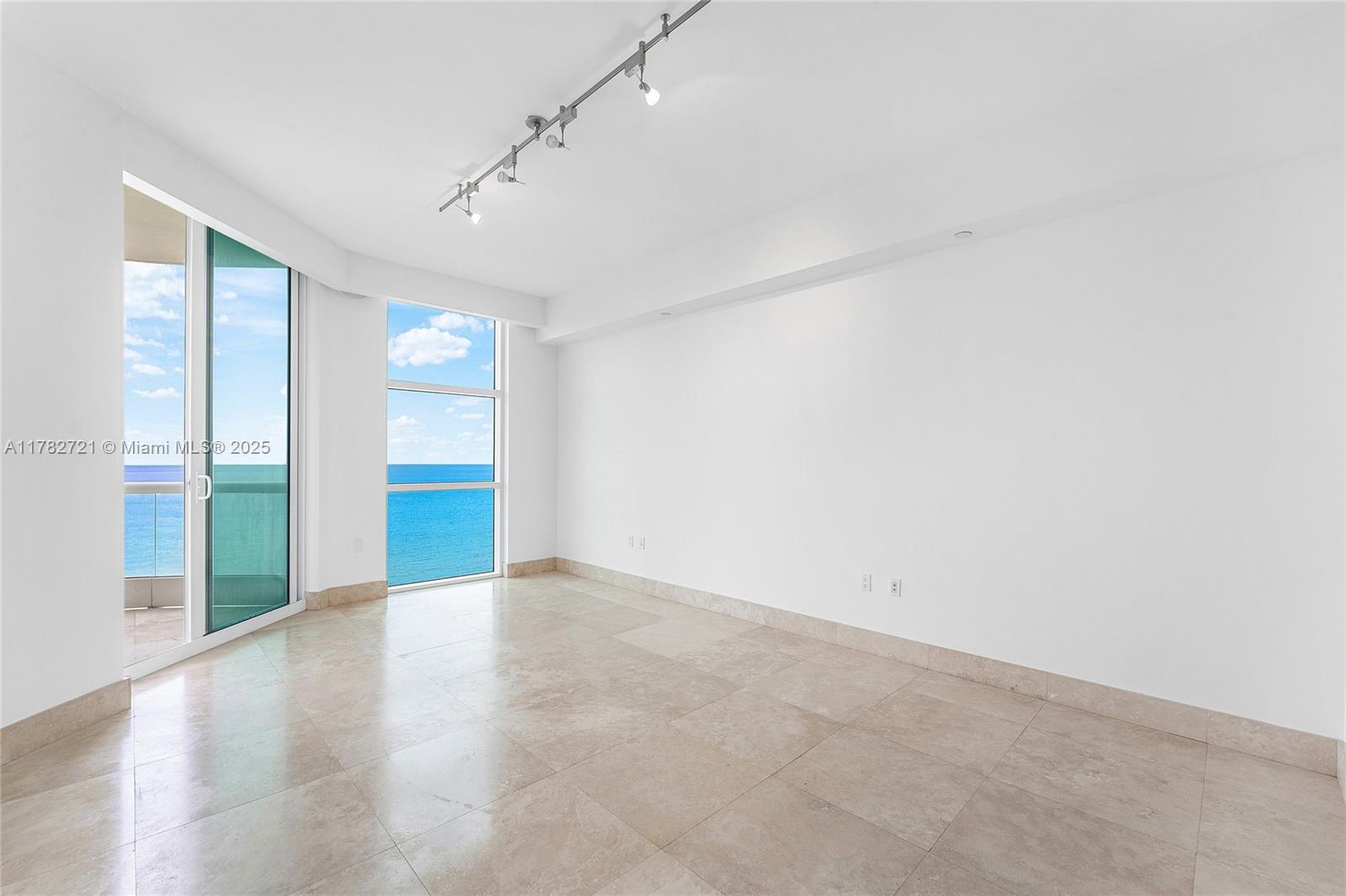 16047 COLLINS # 3002