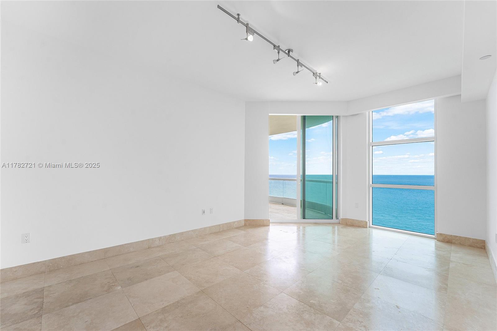 16047 COLLINS # 3002