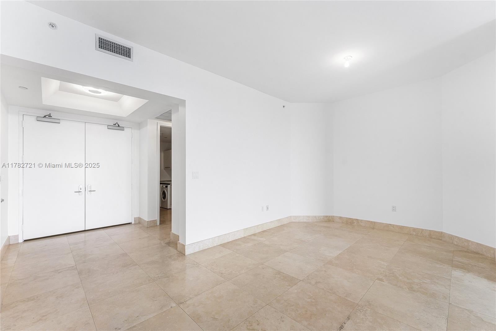 16047 COLLINS # 3002