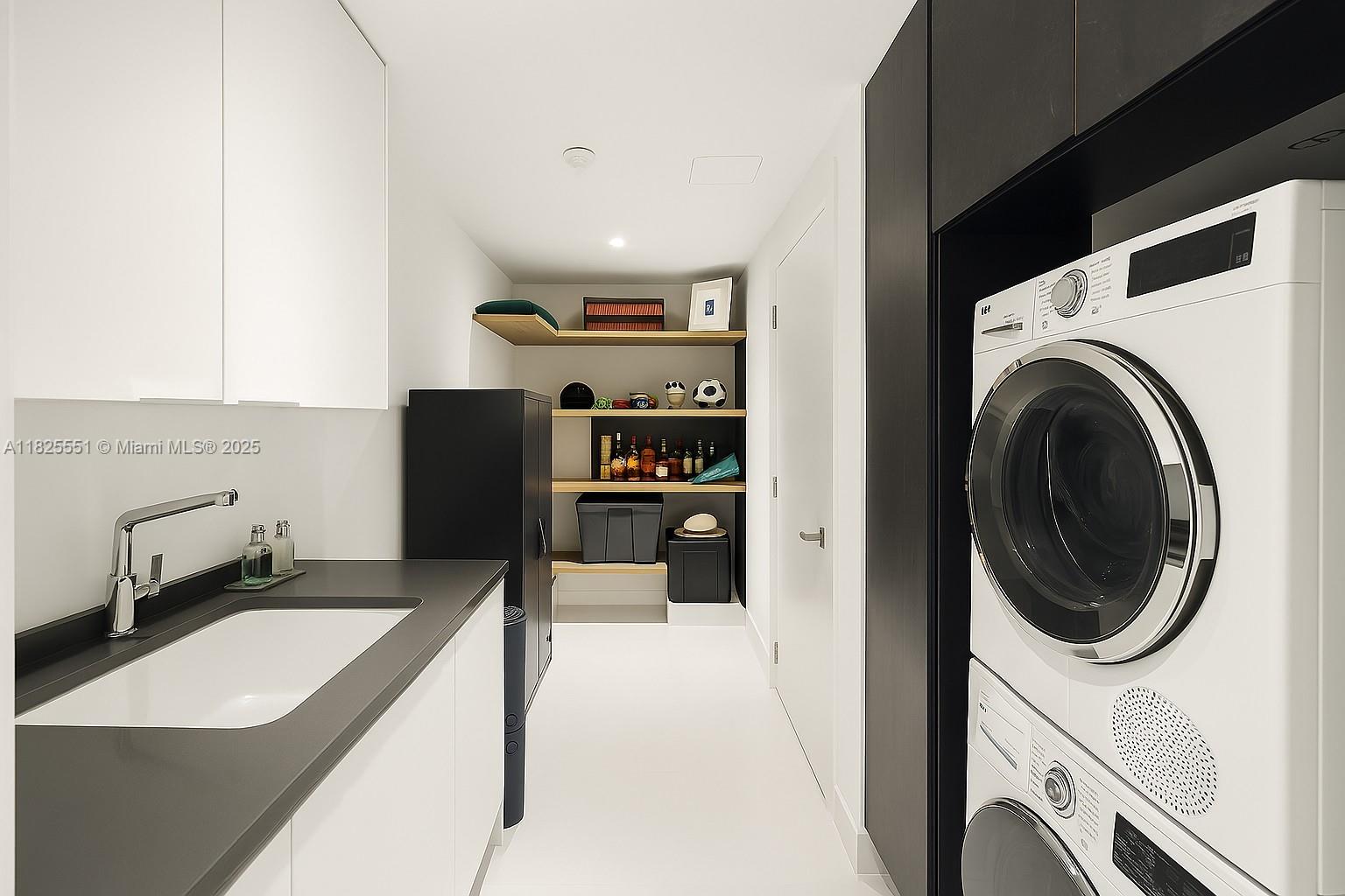 300 Biscayne Boulevard Way # 2703C