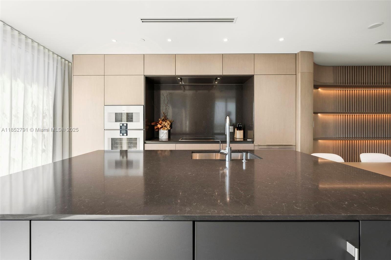  Unit: 3807W