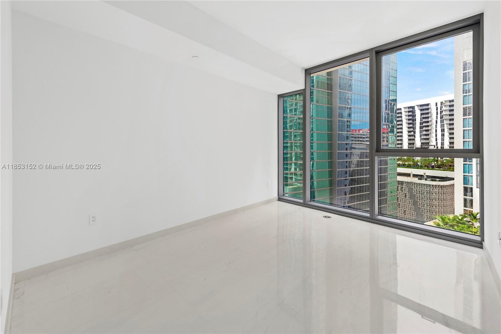 300 Biscayne Blvd Way # 1809