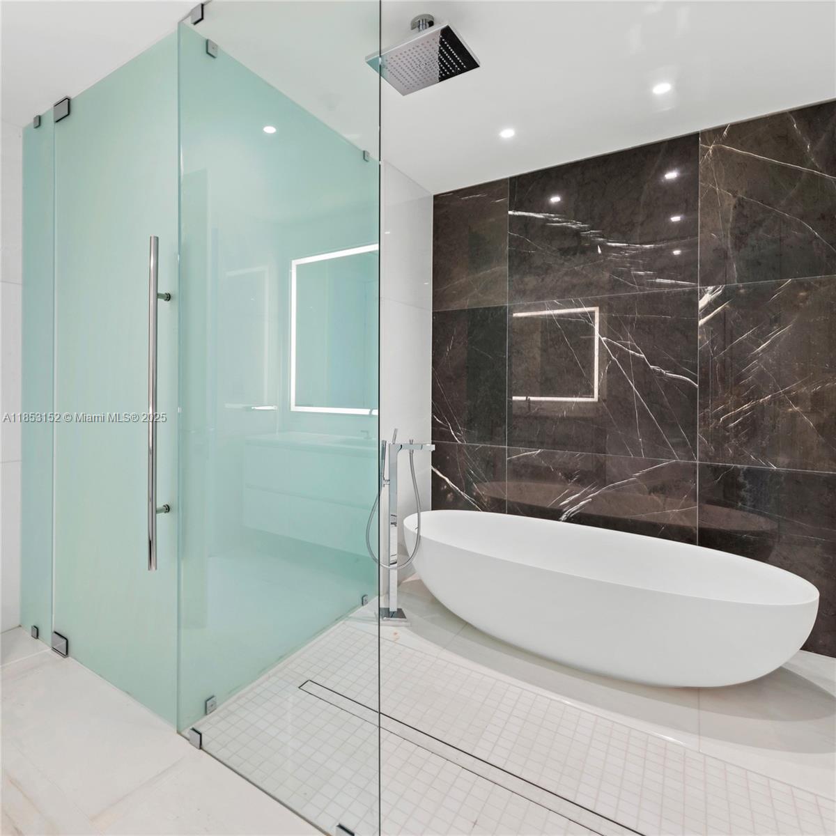 300 Biscayne Blvd Way # 1809