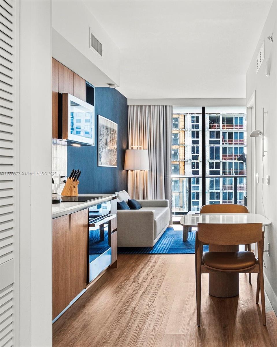 601 NE 1st Ave # 1803