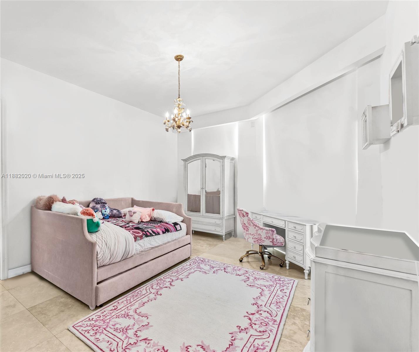 16047 Collins Ave # 404