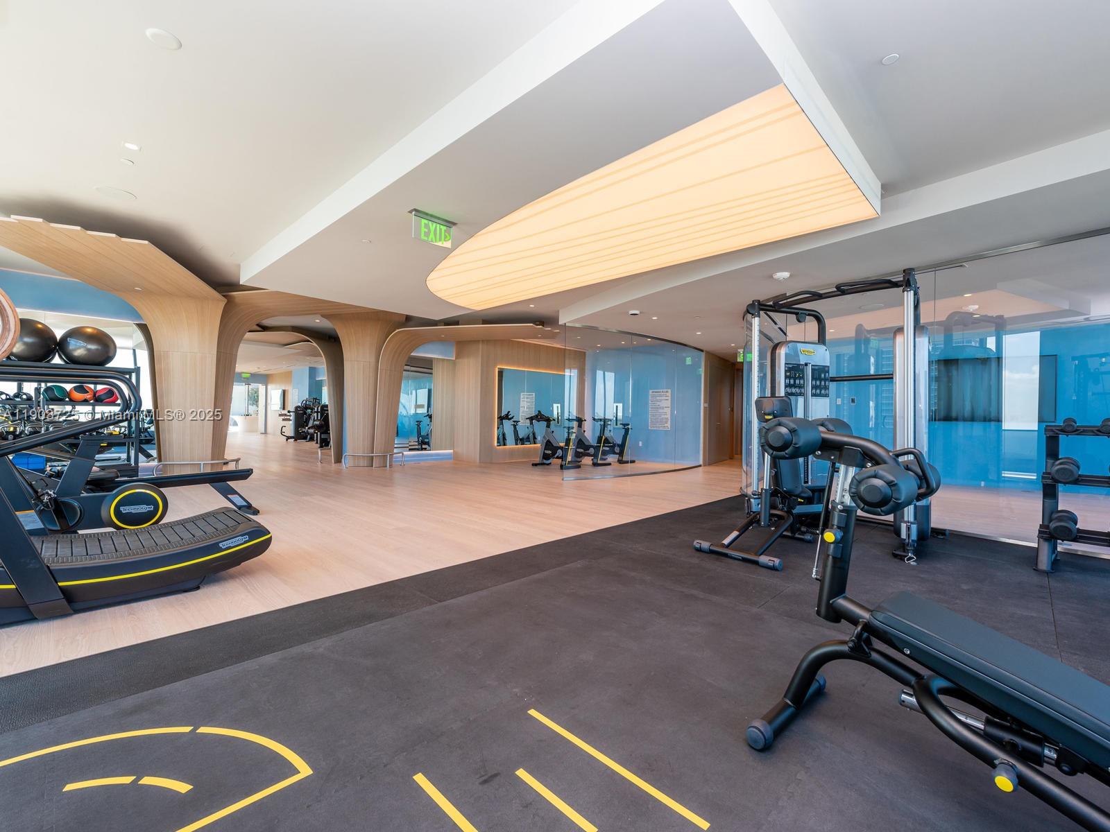 1000 Brickell Plz # 2805, Miami Unit: 2805