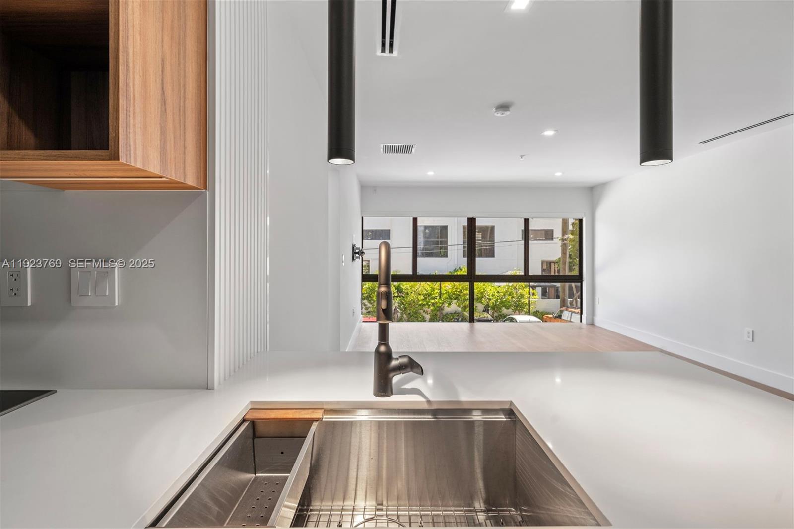 200 Sunrise Dr # 200C