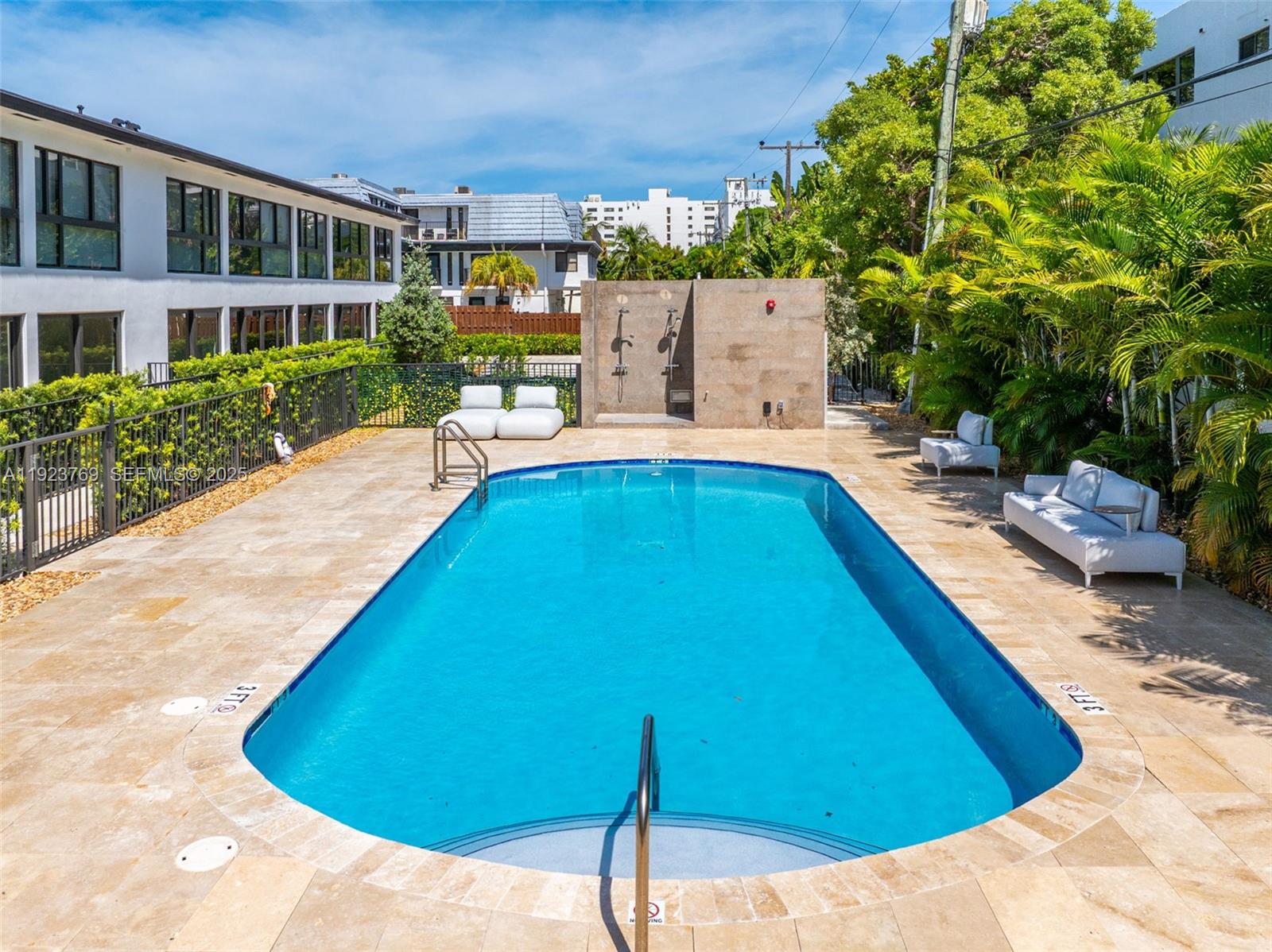 200 Sunrise Dr # 200C