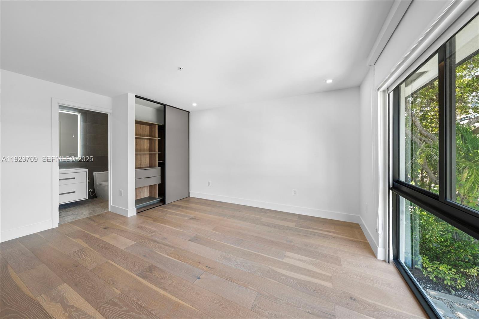 200 Sunrise Dr # 200C