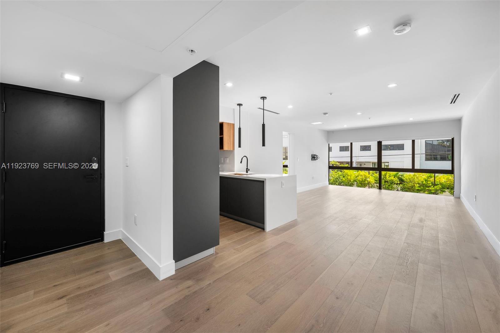 200 Sunrise Dr # 200C