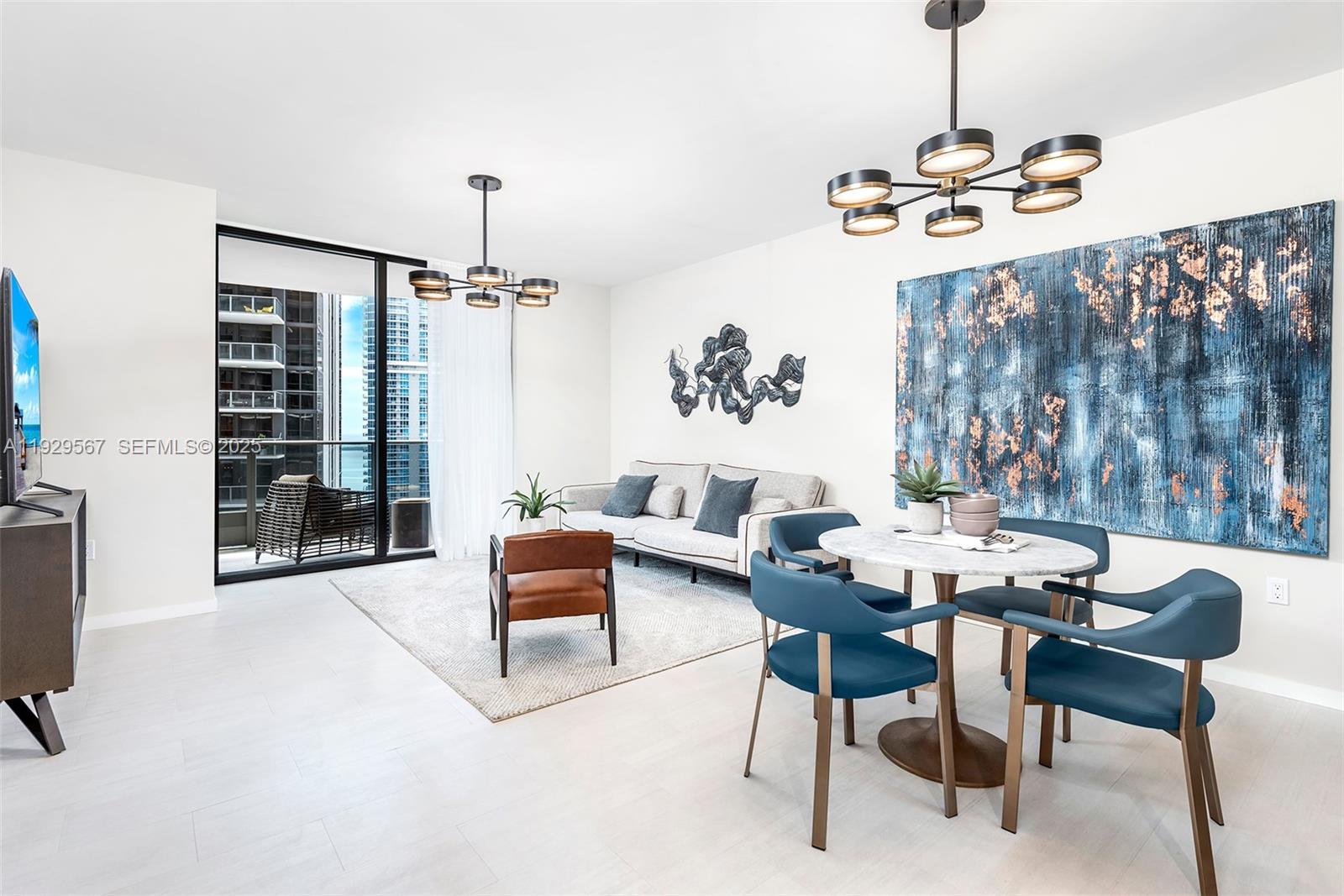 1000 Brickell Plz # 4005