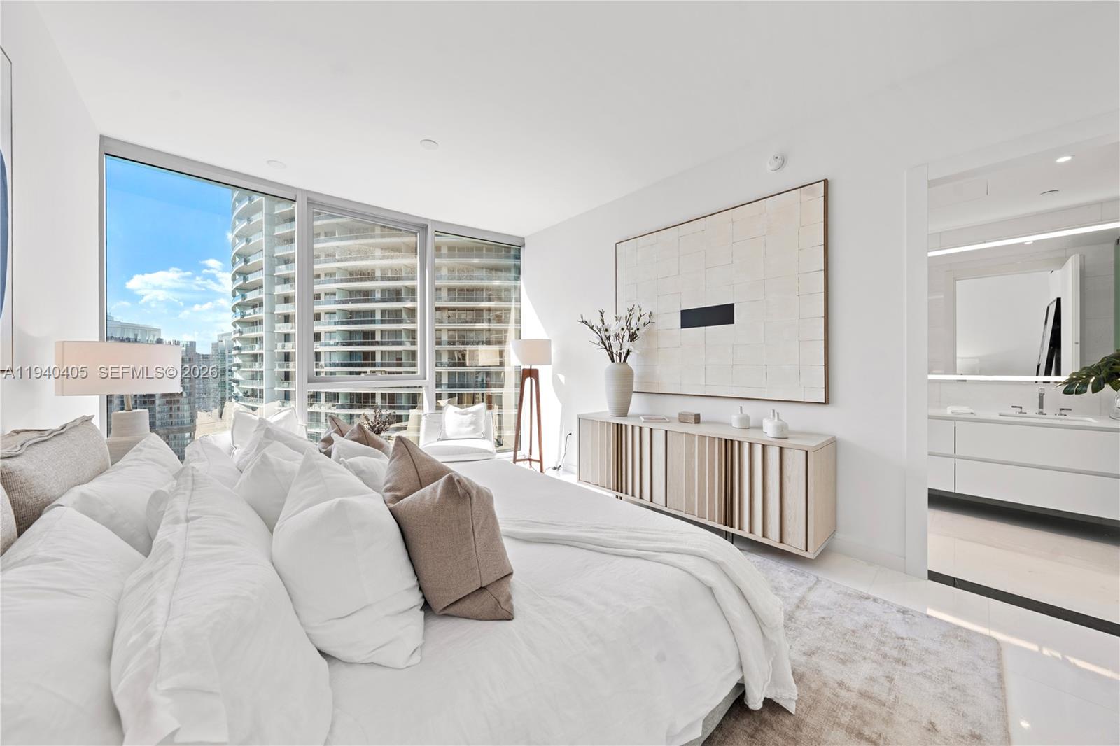 300 Biscayne Blvd Way # 3407