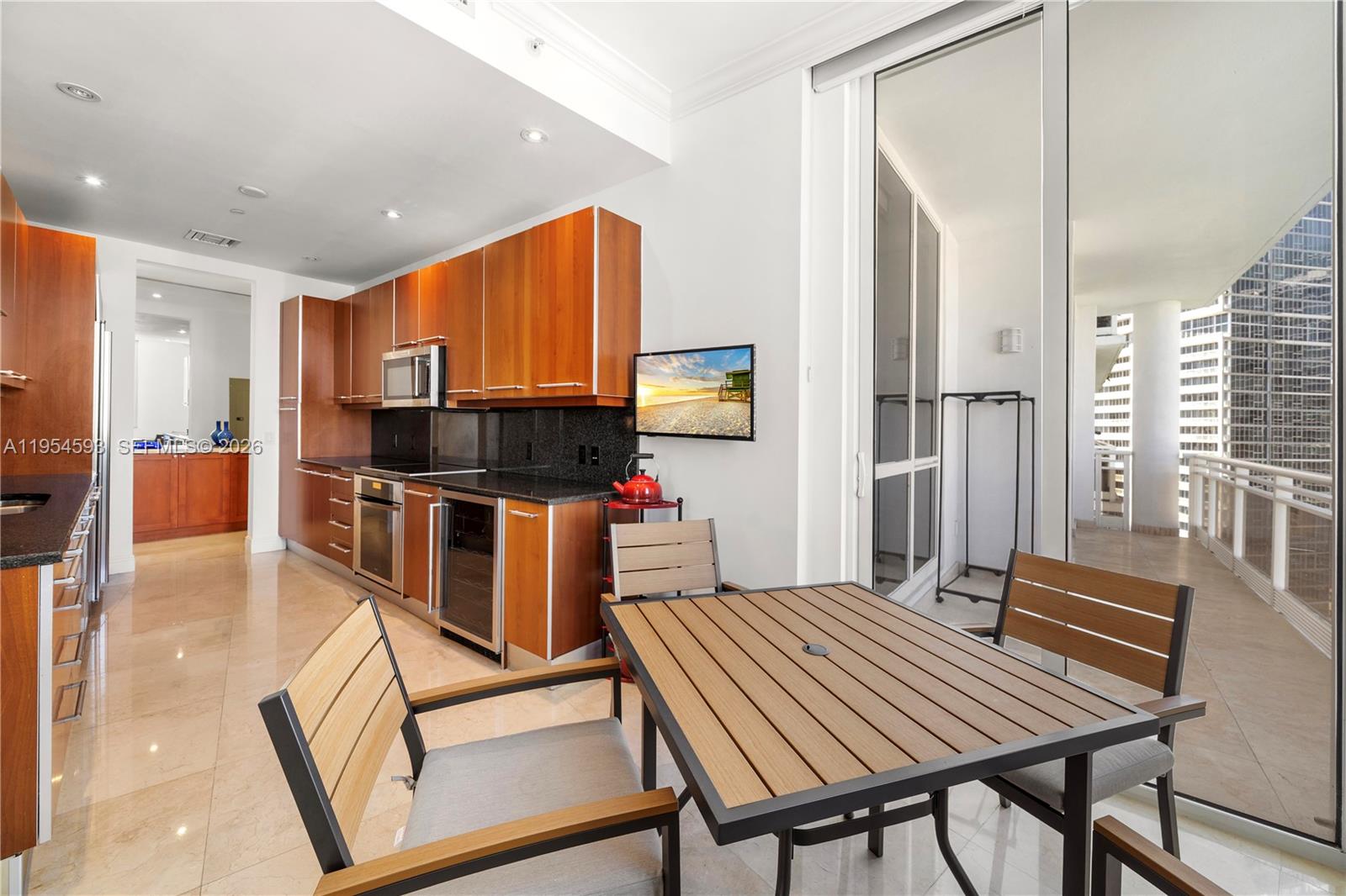 901 Brickell Key Blvd # 3706